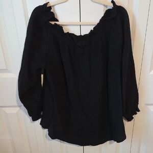 Chic Black Ruffled Blouse